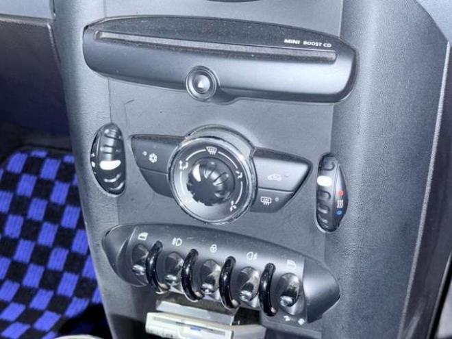 ミニワン　下廻防錆6速MTキーレスETC 正規輸入車 2WD 1600