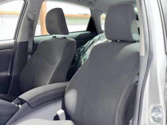 プリウス1.8 S　下廻防錆キーレスCD夏冬タイヤ 2WD 1800