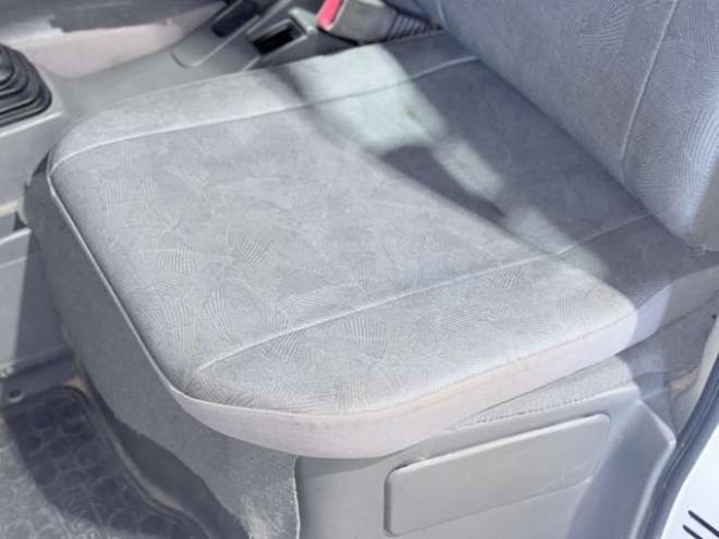 クリッパートラック SD 4WD　下廻防錆夏冬タイヤ 660