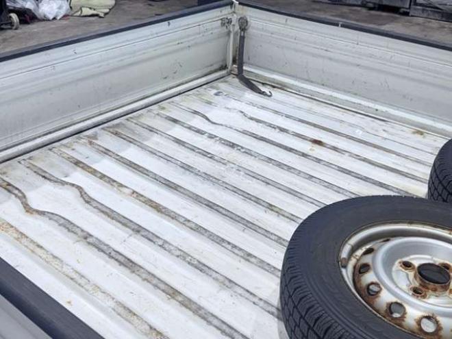 クリッパートラック SD 4WD　下廻防錆夏冬タイヤ 660