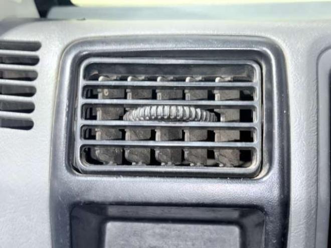 クリッパートラック SD 4WD　下廻防錆夏冬タイヤ 660