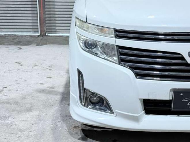 エルグランド2.5 250ハイウェイスター アーバンクロム 4WD　下廻防錆TVナビBカメETC後席モニタ 2500