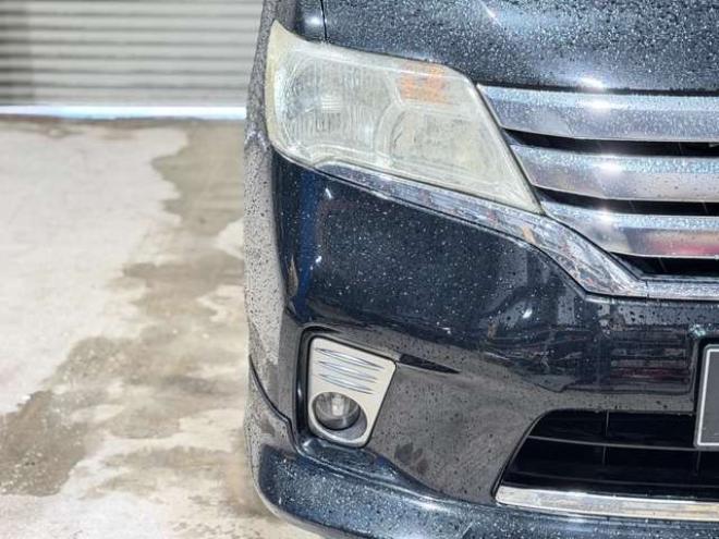 セレナ2.0 ハイウェイスター 4WD　下廻防錆TVナビBカメETC 2000