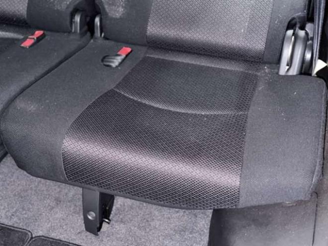 セレナ2.0 ハイウェイスター 4WD　下廻防錆TVナビBカメETC 2000