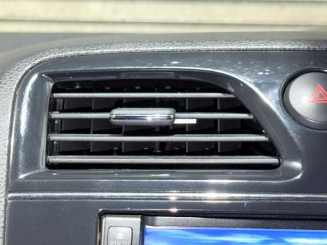 セレナ2.0 ハイウェイスター 4WD　下廻防錆TVナビBカメETC 2000