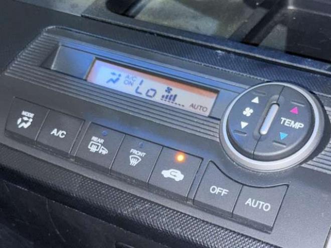 フリード1.5 G ジャストセレクション　下廻防錆ドラレコキーレスEスタ夏冬タイヤ 2WD 1500