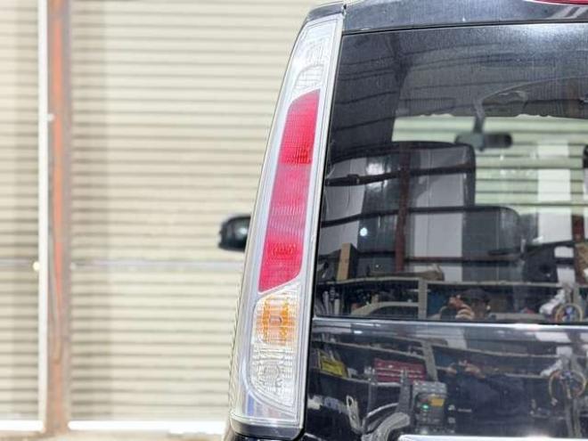 セレナ2.0 ハイウェイスター 4WD　下廻防錆TVナビBカメ後席モニタ 2000