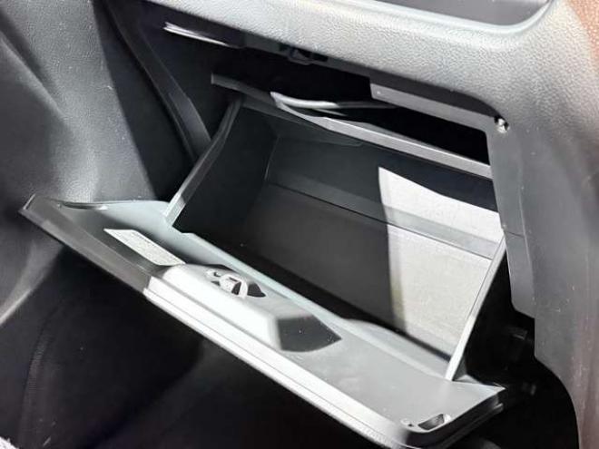 セレナ2.0 ハイウェイスター 4WD　下廻防錆TVナビBカメ後席モニタ 2000