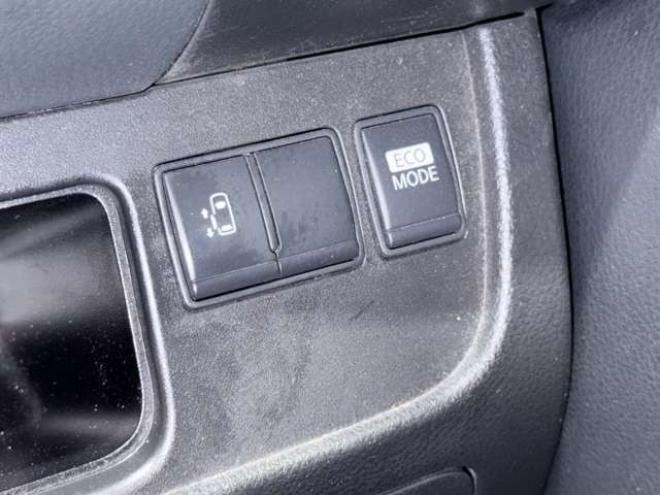 セレナ2.0 20X 4WD　下廻防錆4WDTVナビBカメエンスタETC 2000