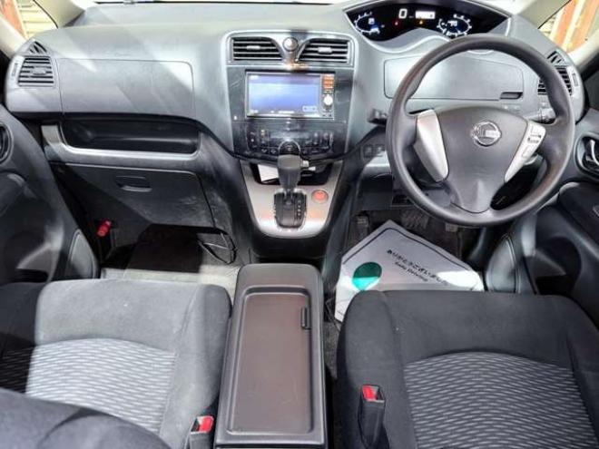 セレナ2.0 20X 4WD　下廻防錆4WDTVナビBカメエンスタETC 2000