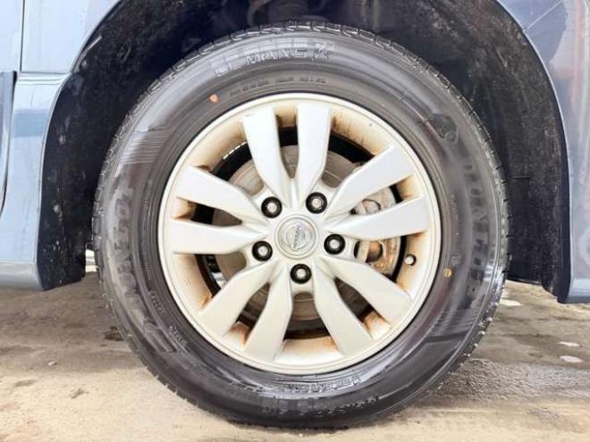 セレナ2.0 ハイウェイスター 4WD　下廻防錆1オナTVナビBカメ後席モニタ夏冬タイヤ 2000