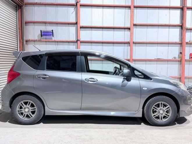 ノート1.2 X エアロスタイル　下廻防錆TVナビETC 2WD 1200