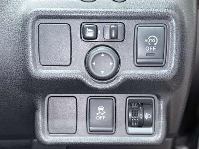 ノート1.2 X エアロスタイル　下廻防錆TVナビETC 2WD 1200