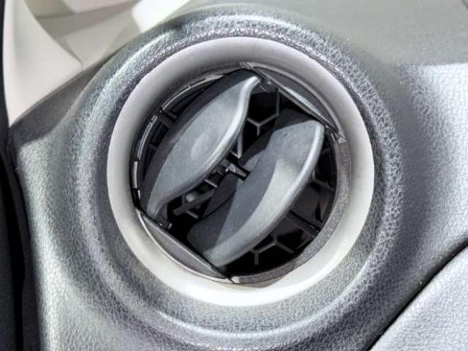 ノート1.2 X エアロスタイル　下廻防錆TVナビETC 2WD 1200