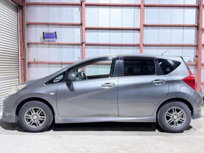 ノート1.2 X エアロスタイル　下廻防錆TVナビETC 2WD 1200