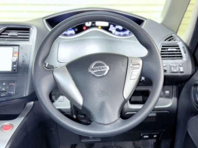 セレナ2.0 20X 4WD　下廻防錆TVナビETCエンスタ 2000