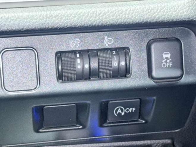 インプレッサスポーツ 1.6 i-S 4WD 下廻防錆TVナビETC 1600