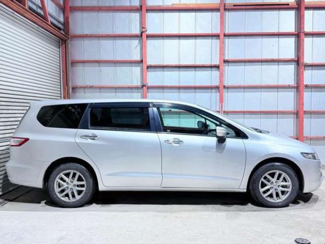 オデッセイ2.4 M 4WD　下廻防錆TVナビBカメエンスタETC 2400