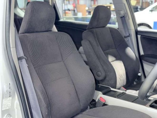 オデッセイ2.4 M 4WD　下廻防錆TVナビBカメエンスタETC 2400