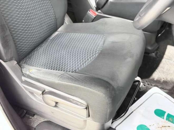 セレナ2.0 20X 4WD　下廻防錆TVナビBカメETC夏冬タイヤ 2000