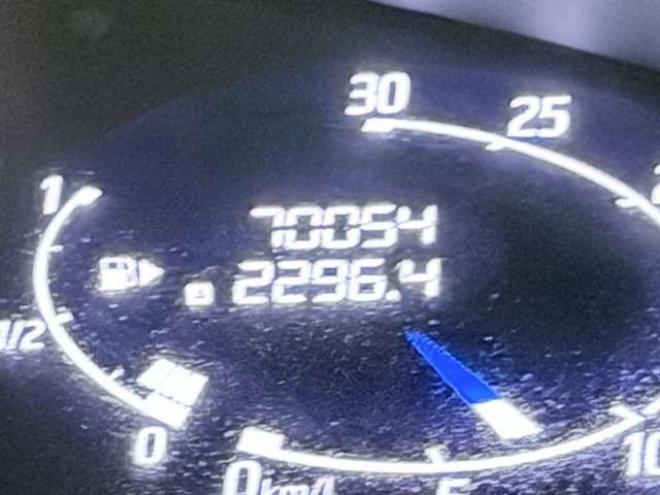 セレナ2.0 20X 4WD　下廻防錆TVナビBカメETC夏冬タイヤ 2000