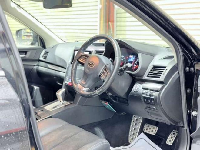 レガシィB4 2.5 i Bスポーツ アイサイト Gパッケージ 4WD　下廻防錆TVナビBカメETC 2500