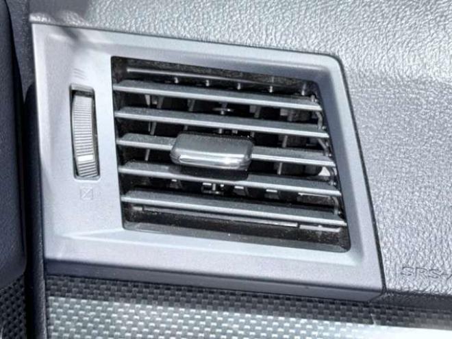 レガシィB4 2.5 i Bスポーツ アイサイト Gパッケージ 4WD　下廻防錆TVナビBカメETC 2500