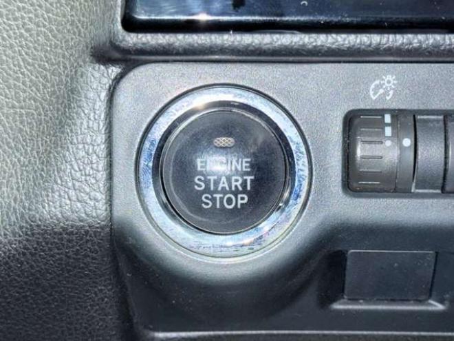 レヴォーグ1.6 GT アイサイト 4WD　下廻防錆TVナビBカメ 1600