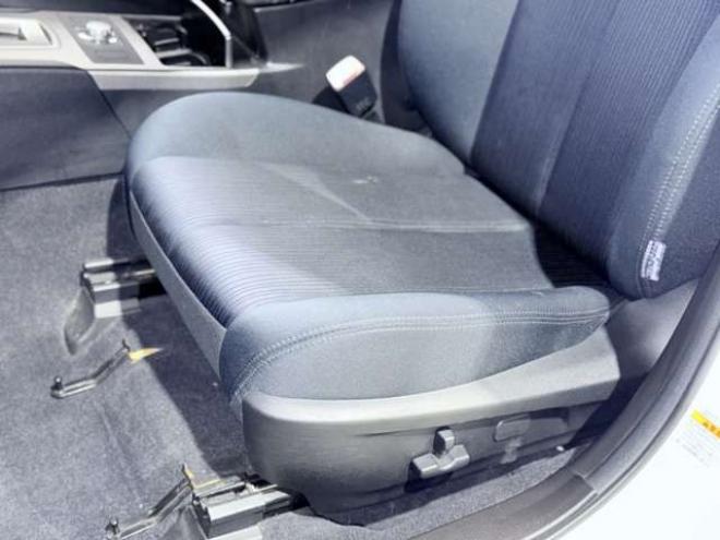 レガシィB4 2.5 i Lパッケージ 4WD　下廻防錆TVナビETC 2500