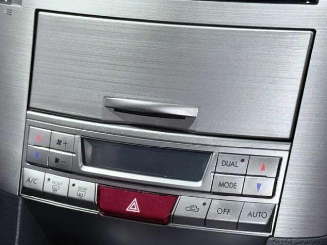 レガシィB4 2.5 i Lパッケージ 4WD　下廻防錆TVナビETC 2500