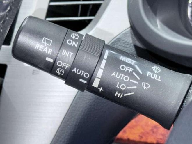 レガシィB4 2.5 i Lパッケージ 4WD　下廻防錆TVナビETC 2500