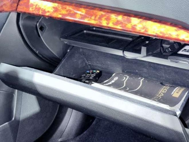 レガシィB4 2.5 i Lパッケージ 4WD　下廻防錆TVナビETC 2500