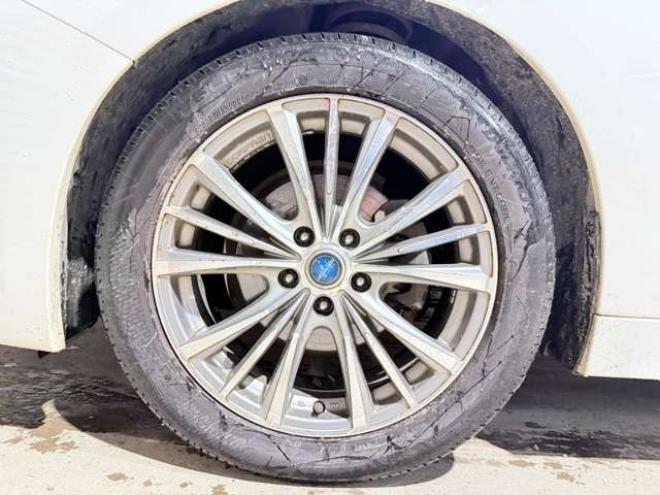 レガシィB4 2.5 リミテッド 4WD　下廻防錆4WDTVナビBカメETC 2500