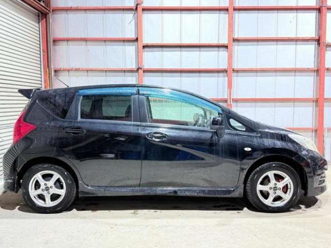 ノート1.2 ライダー ブラックライン エマージェンシーブレーキ パッケージ 4WD　下廻防錆キーレスETC 1200