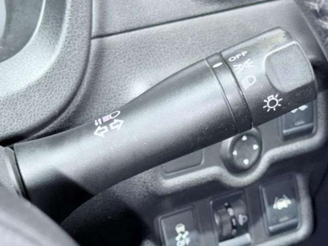 ノート1.2 ライダー ブラックライン エマージェンシーブレーキ パッケージ 4WD　下廻防錆キーレスETC 1200