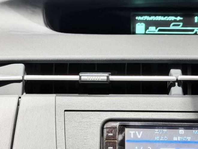 プリウス1.8 S　下廻防錆TVナビBカメエンスタ 2WD 1800