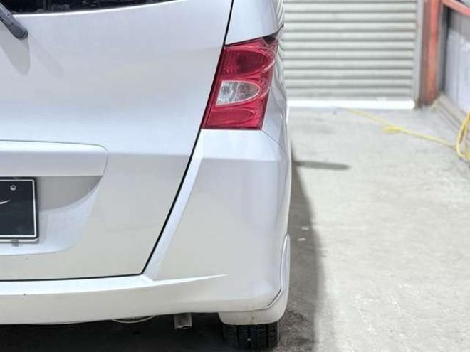 フリード1.5 G Lパッケージ 4WD　下廻防錆TVナビBカメ 1500