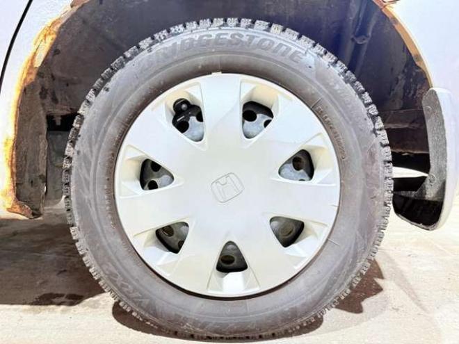 フリード1.5 G Lパッケージ 4WD　下廻防錆TVナビBカメ 1500