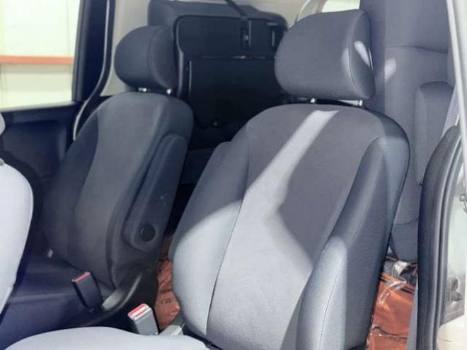 フリード1.5 G Lパッケージ 4WD　下廻防錆TVナビBカメ 1500