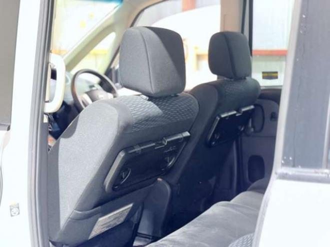 セレナ2.0 20X 4WD　下廻防錆TVナビBカメETCエンスタ 2000