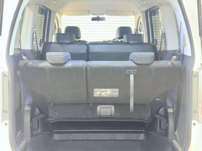 ステップワゴン2.0 G Lパッケージ 4WD　下廻防錆TVナビBカメETC 2000