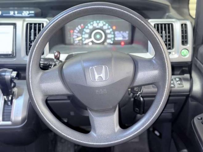 ステップワゴン2.0 G Lパッケージ 4WD　下廻防錆TVナビBカメETC 2000