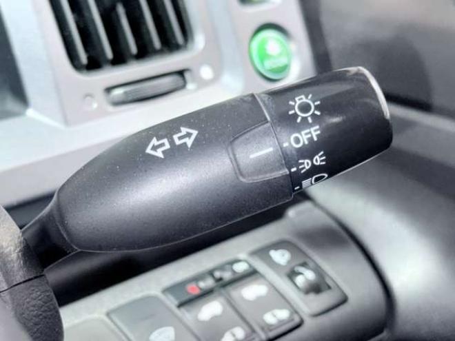 ステップワゴン2.0 G Lパッケージ 4WD　下廻防錆TVナビBカメETC 2000