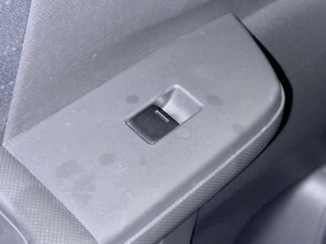 ステップワゴン2.0 G Lパッケージ 4WD　下廻防錆TVナビBカメETC 2000