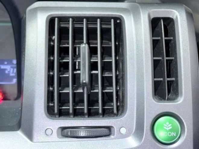 ステップワゴン2.0 G Lパッケージ 4WD　下廻防錆TVナビBカメETC 2000