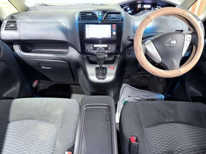 セレナ2.0 20X Vセレクション+Safety 4WD　防錆塗装TVナビBカメETC 2000