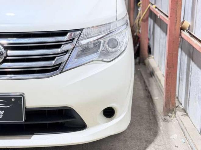 セレナ2.0 20X Vセレクション+Safety 4WD　防錆塗装TVナビBカメETC 2000