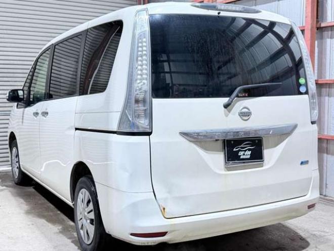 セレナ2.0 20X Vセレクション+Safety 4WD　防錆塗装TVナビBカメETC 2000