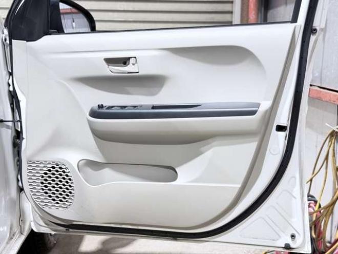 パッソ1.0 X 4WD　防錆塗装TVナビBカメエンスタ 1000