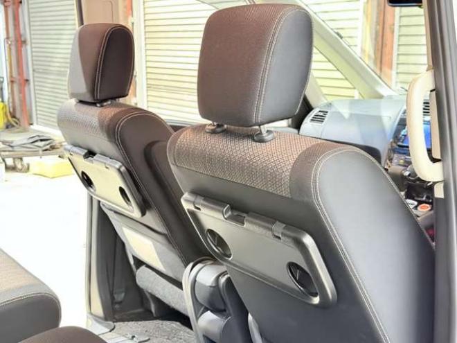 セレナ2.0 ハイウェイスター Vセレクション+Safety アドバンストセーフティ パッケージ 4WD　防錆塗装TVナビETCエンスタ 2000